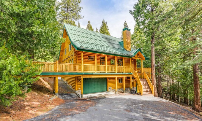 Shaver Lake House | 250 m² House ∙ 2 bedrooms ∙ 8 guests