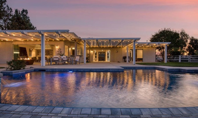 Temecula House | 278 m² House ∙ 4 bedrooms ∙ 8 guests
