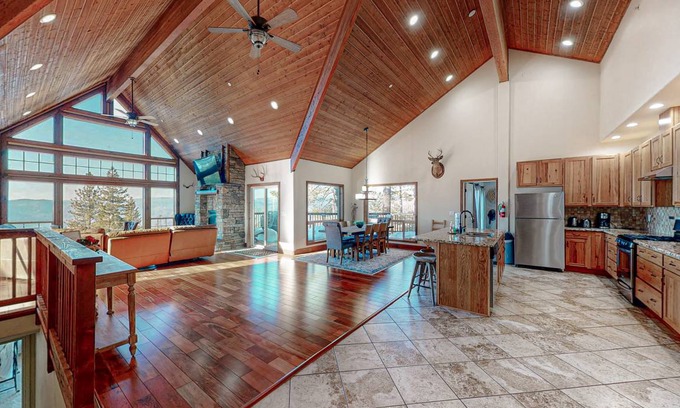 Yosemite West House | 297 m² House ∙ 3 bedrooms ∙ 10 guests