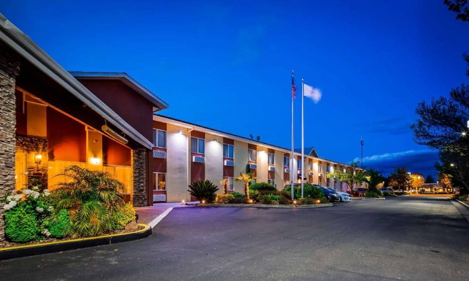 Corning Hotel | 40 m² Hotel ∙ 127 guests