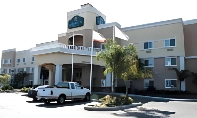 Salida Hotel | 41 m² Hotel ∙ 127 guests