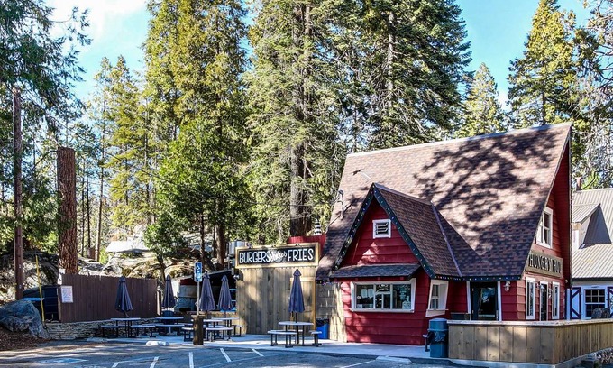 Shaver Lake Apartment | 42 m² Studio flat ∙ 1 bedroom ∙ 4 guests