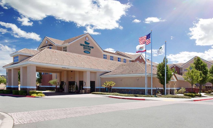 Fairfield Hotel | 45 m² Hotel ∙ 127 guests