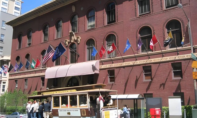 Nob Hill Hotel | 46 m² Hotel ∙ 3 guests