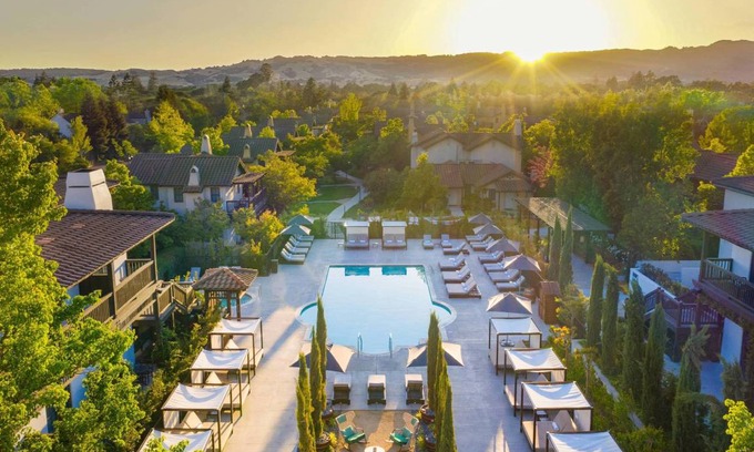 Sonoma Hotel | 70 m² Hotel ∙ 127 guests