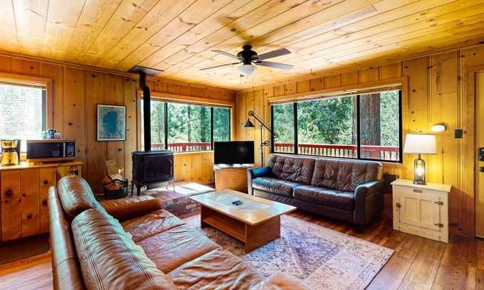 Black Bart House | 74 m² House ∙ 2 bedrooms ∙ 4 guests