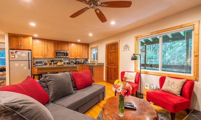 Rio Nido House | 77 m² House ∙ 2 bedrooms ∙ 6 guests