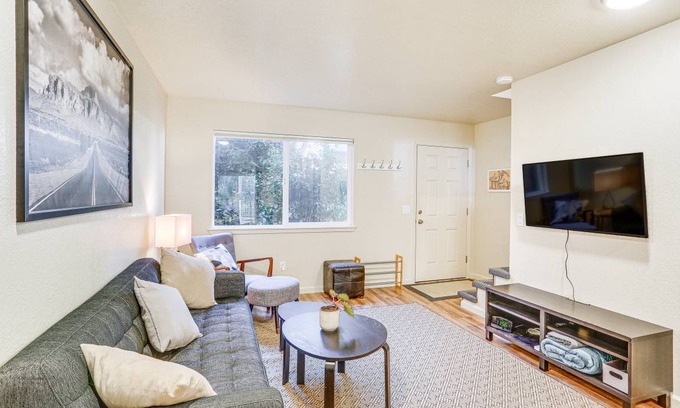 Rohnerville Apartment | 78 m² Apartment ∙ 2 bedrooms ∙ 5 guests