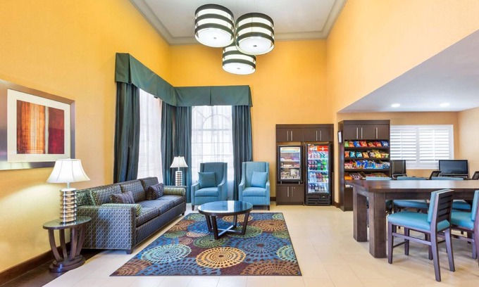 Miramar Hotel | 83 m² Hotel ∙ 127 guests