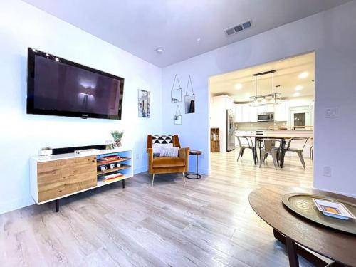 Central Sacramento House | 96 m² House ∙ 2 bedrooms ∙ 4 guests