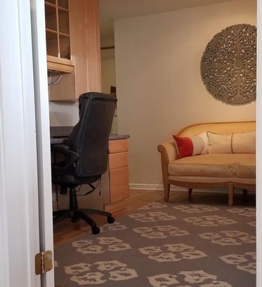Middletown Apartment | Bankers/Mission Hills Private 1+Bdr/1Bth Garden Apartment