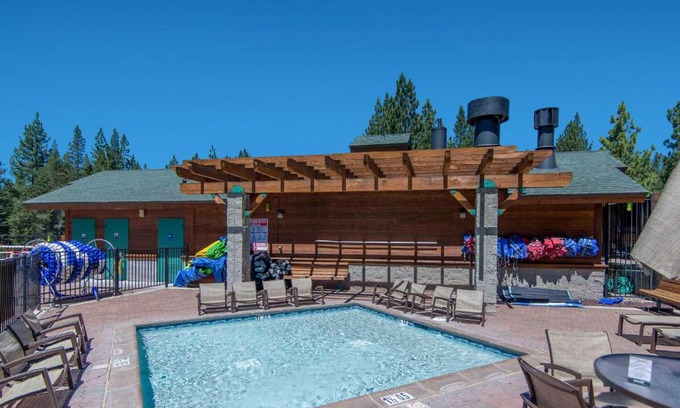 Truckee House | Bear Foot Hideaway