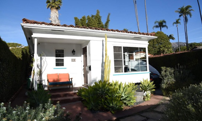Laguna House | Best Deal in the Heart of Downtown SB