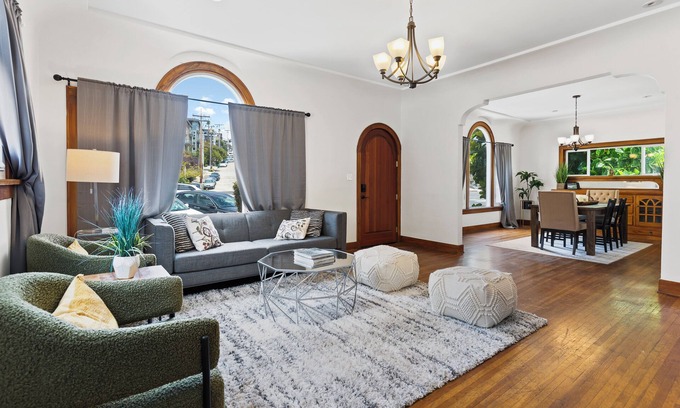 Bankers Hill House | Casa Italiana - Charming Home in Little Italy