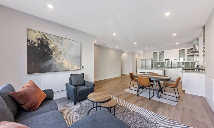 Marina District Apartment | Charming 2-Bed, 2-Bath Apartment in Prime San Francisco Location