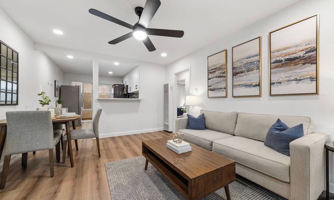 Bay Ho House | Clairemont Central |2bd|1bth|Wifi|Pet Friendly