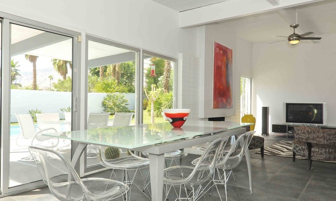 Racquet Club Estates House | Contemporary Home with WiFi,Salt Water Pool, Jacuzzi-Your Own Retreat!