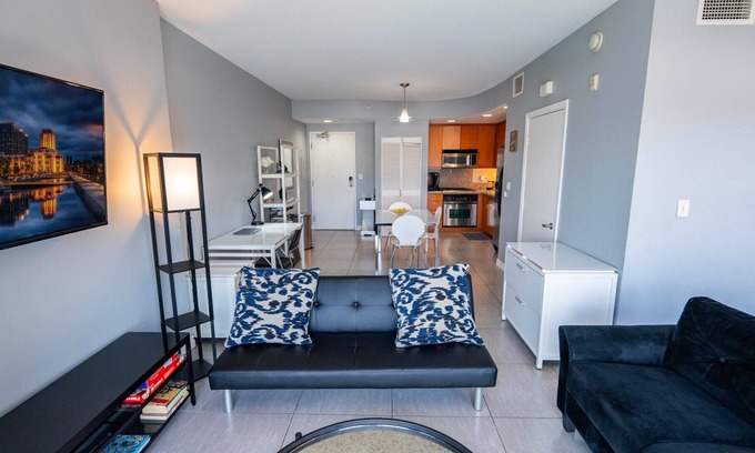 East Village Condo | Downtown San Diego, Private Condo