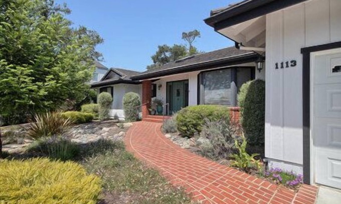 Pine Knolls Estates House | Enchanted Gardens: 3 BR, 3 BA House in Cambria, Sleeps 6