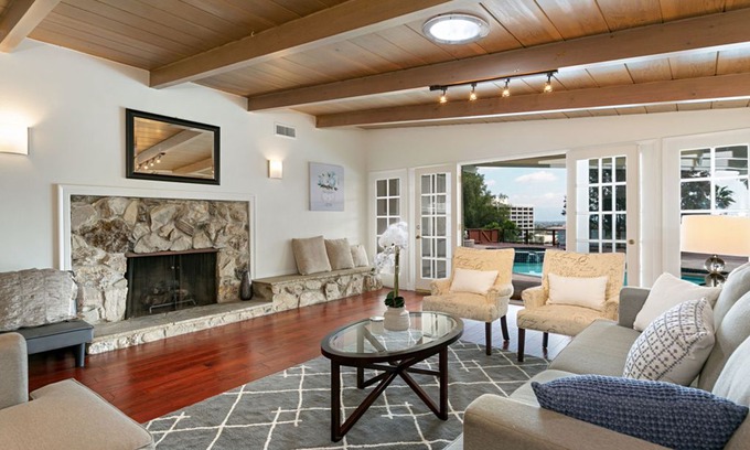Encino House | Encino Hills Home with Panoramic Views and Pool
