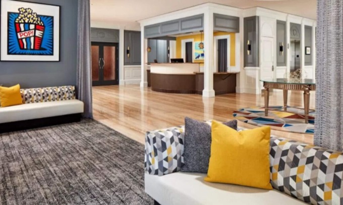 Civic Core House | Family and Friends Getaway! Three Modern Units Near Attractions