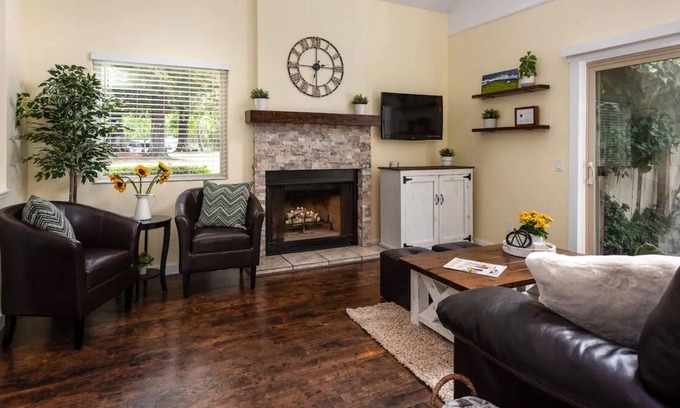 Santa Rosa House | Golf, wineries, spas, shopping, parks, play-time!