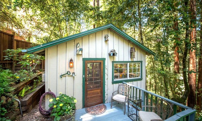 Guerneville House | House ∙ 1 bedroom ∙ 2 guests
