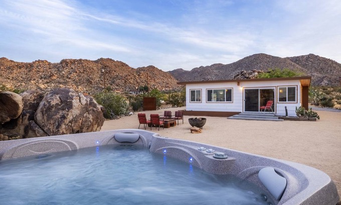 Panorama Heights House | House ∙ 2 bedrooms ∙ 4 guests