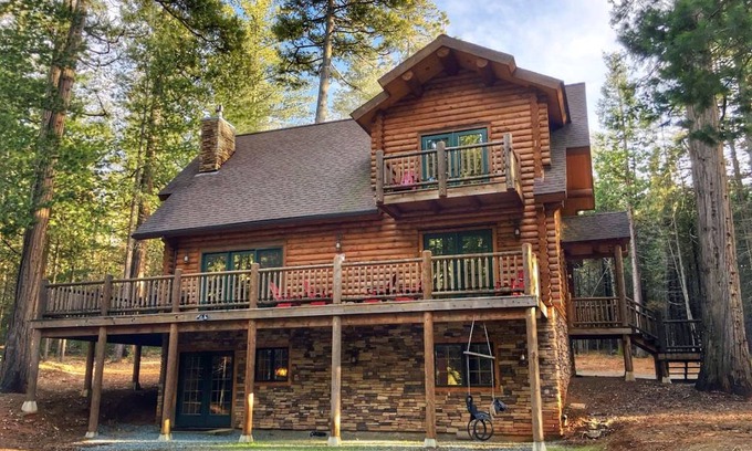Volcano House | House ∙ 4 bedrooms ∙ 12 guests