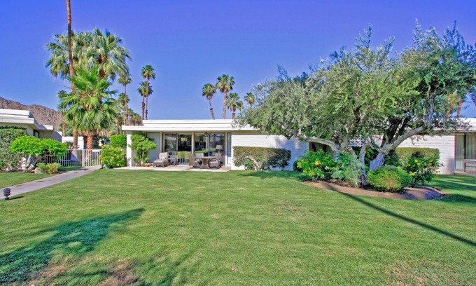 Indian Wells House | Indian Wells Country Club/Sandpiper Pod/Mid-Century