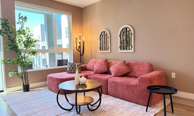 Lyon Street Apartment | Modern Oasis 10 Min from Disneyland With Pool & GYM