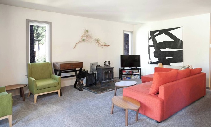 Alpine Meadows Condo | Mountain Chic Condo | Near Village at Palisades