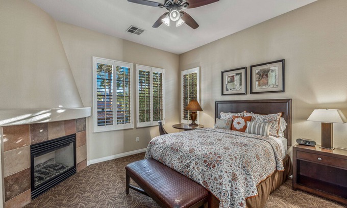 La Quinta Condo | Near Pool! Premiere Villa at Clubhouse Overlooking Hammock Garden, Pet Friendly - Upstairs (L48-2)