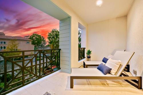 Carlsbad Village House | Oak Ave Magnificence