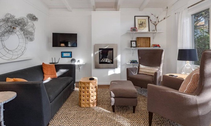 Boyes Hot Springs House | Oak Tree *30+ Day Rental*