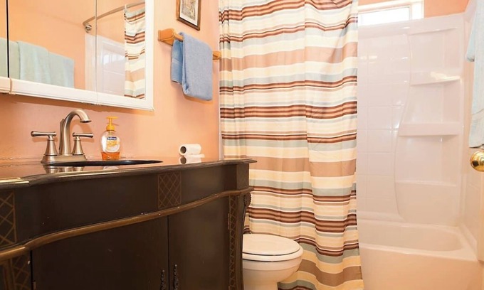 South Lake Tahoe Cabin | Peaceful cabin with WiFi in South Lake Tahoe