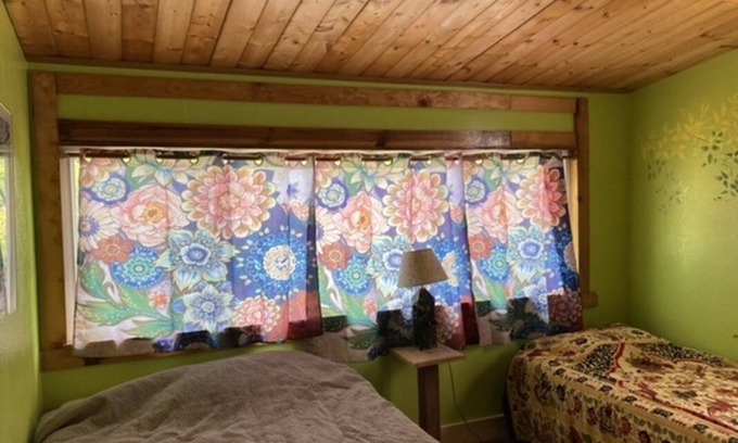 Arcata Resort | Private room ∙ 2 guests