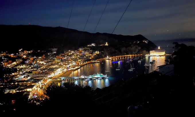 Avalon House | Quiet Catalina Island sunny hillside home for 1 month for right couple—no kids.