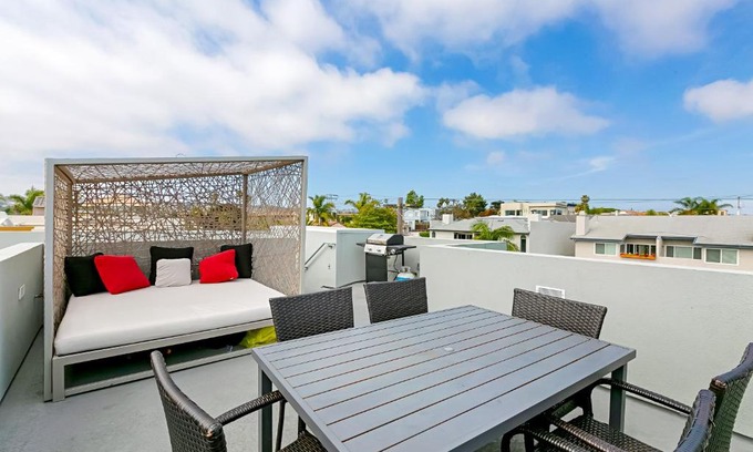 Crown Point House | Riviera Charms