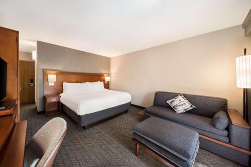 San Jose Hotel | Sonesta Select San Jose Airport