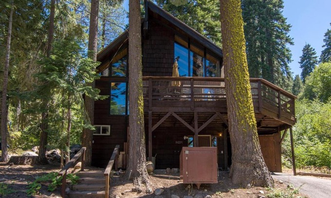 Truckee House | South Shore by Tahoe Truckee Vacation Properties