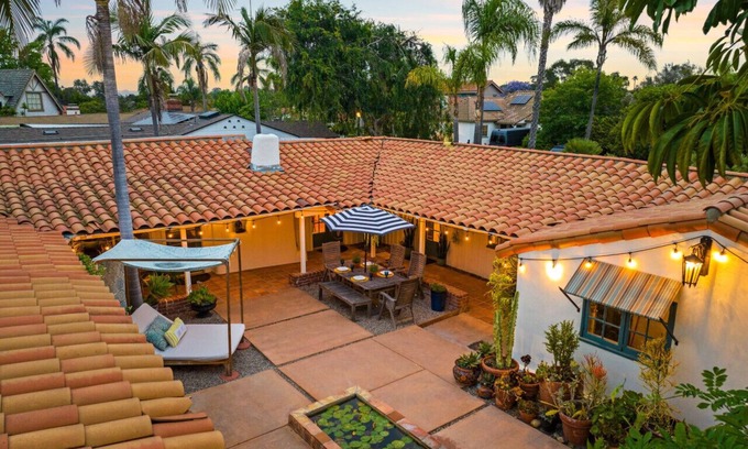 Talmadge House | Spacious Hacienda Home Close to Everything