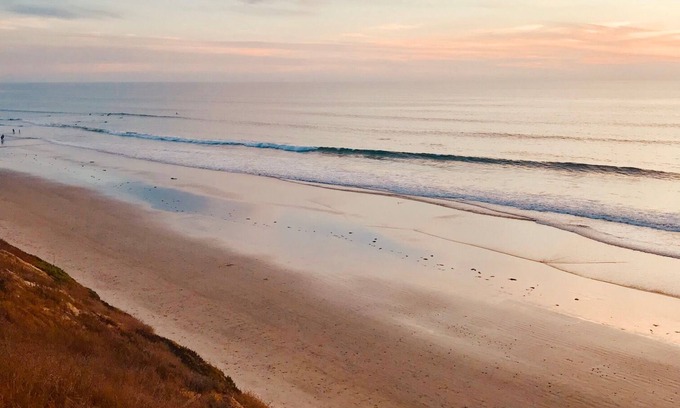 Leucadia House | Steps from beach! Sleeps 9! 4 Br, 3 Bth w/2 Master Suites!