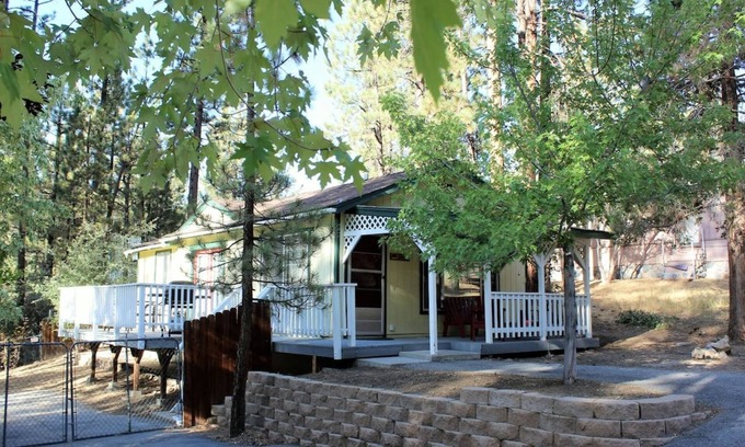 Big Bear City Cabin | Sugar Bear Cabin Big Bear