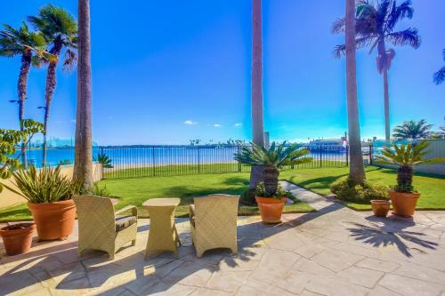 Crown Point House | Treasure Villa