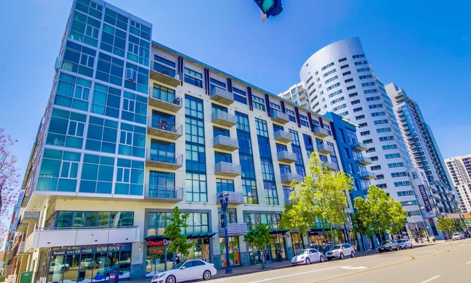 East Village Condo | Ultra Luxury Penthouse in downtown San Diego