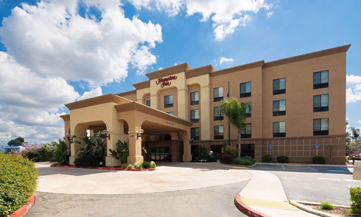 Visalia Hotel | Hampton Inn Visalia