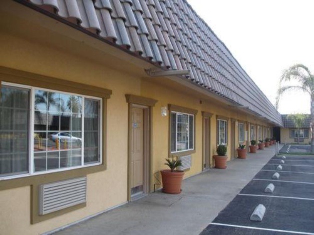 Clovis Hotel | Rodeo Lodge