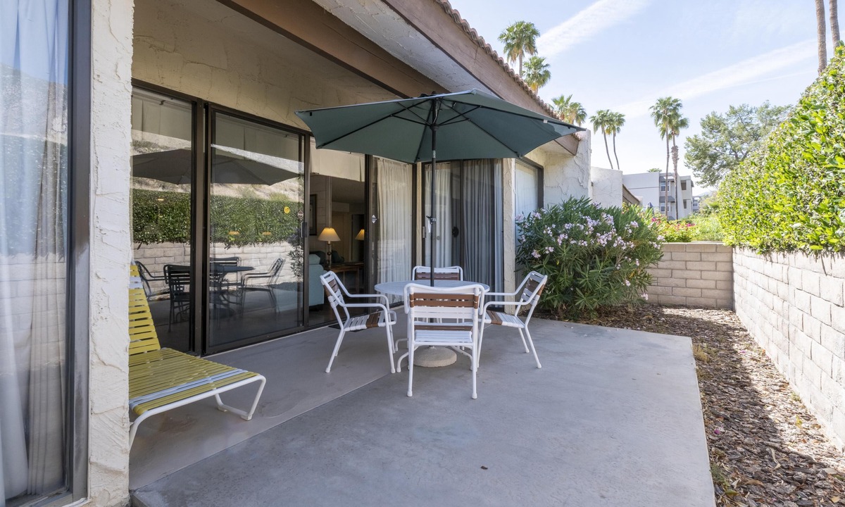 Canyon Corridor Condo | Casitas Del Monte