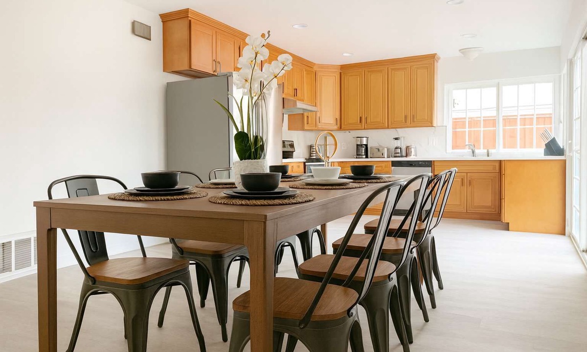 Union City House | Marbella Lane - 4BR Alluring Home
